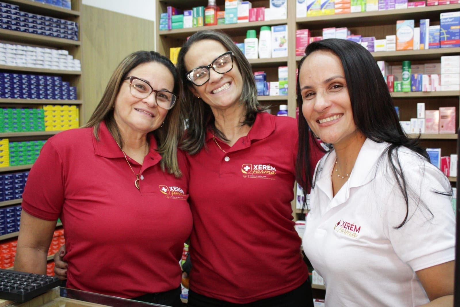 Proprietárias da Xerém Farma na loja
